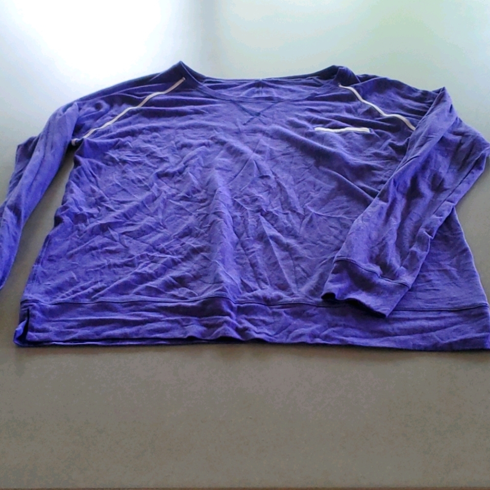 Lululemon henley